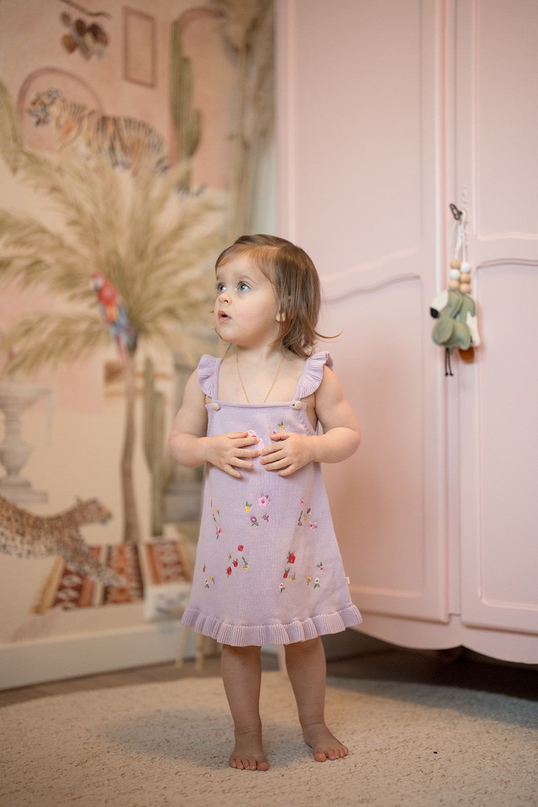 Gebreide lila jurkje